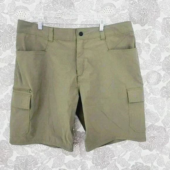 Orvis Outdoor Cargo shorts men's 38 Elastic waist - Picture 1 of 8